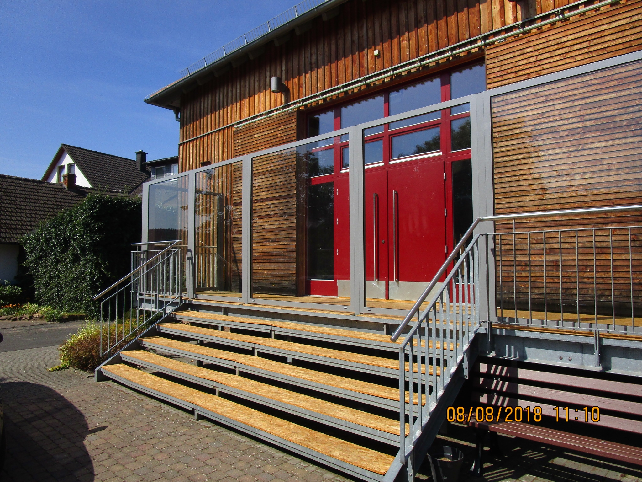 30 a - 2018  Schallschutzwand für Dorfgemeinschaftshaus Pfordt.JPG