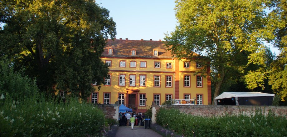 Schloß.jpg